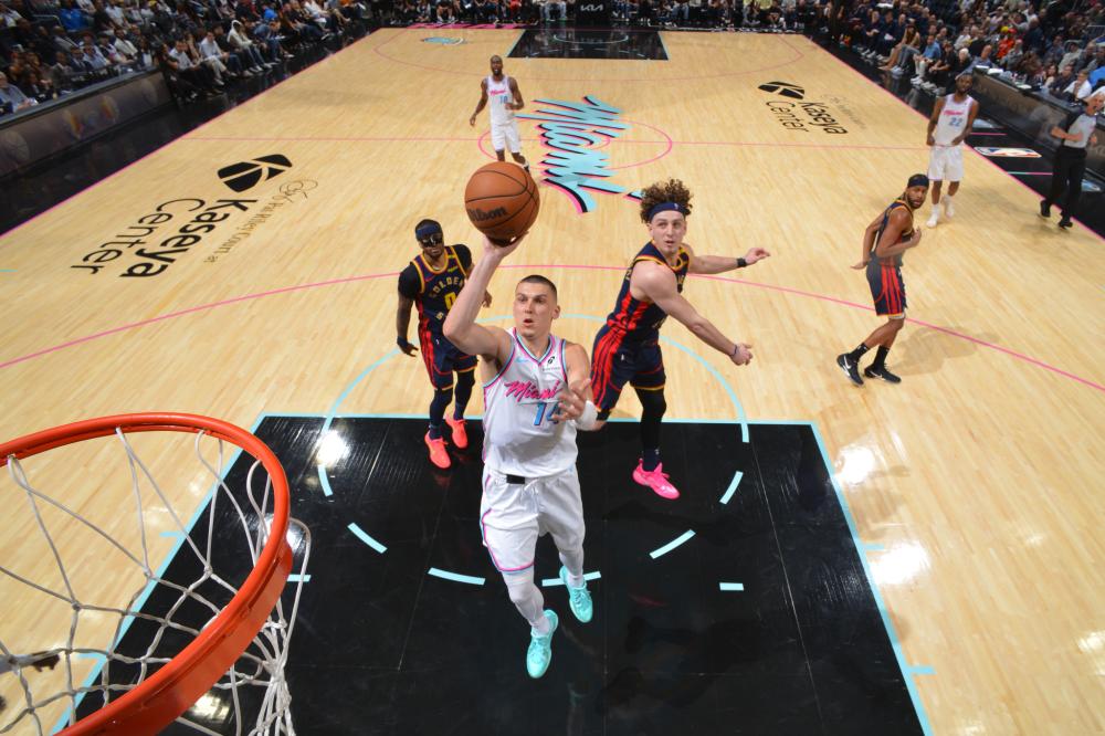 贝蒂斯一直 贝蒂斯一直