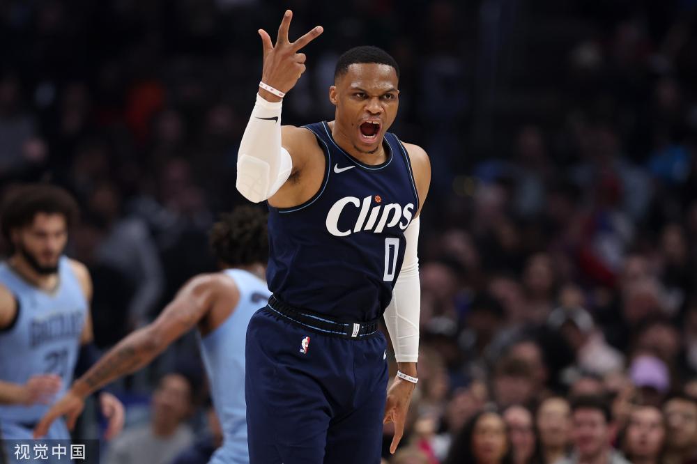 山东男篮迎 山东男篮迎