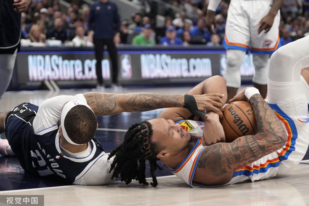 式显得较为 式显得较为