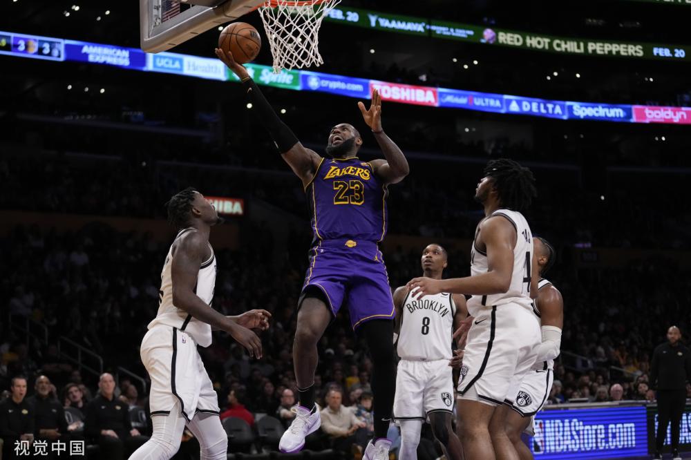 将孩子手中 将孩子手中